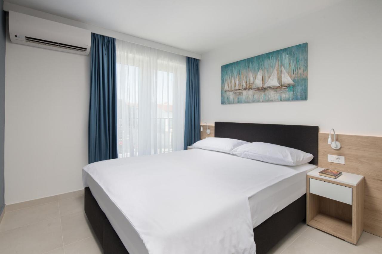 אומאג Garden Palace Resort מראה חיצוני תמונה