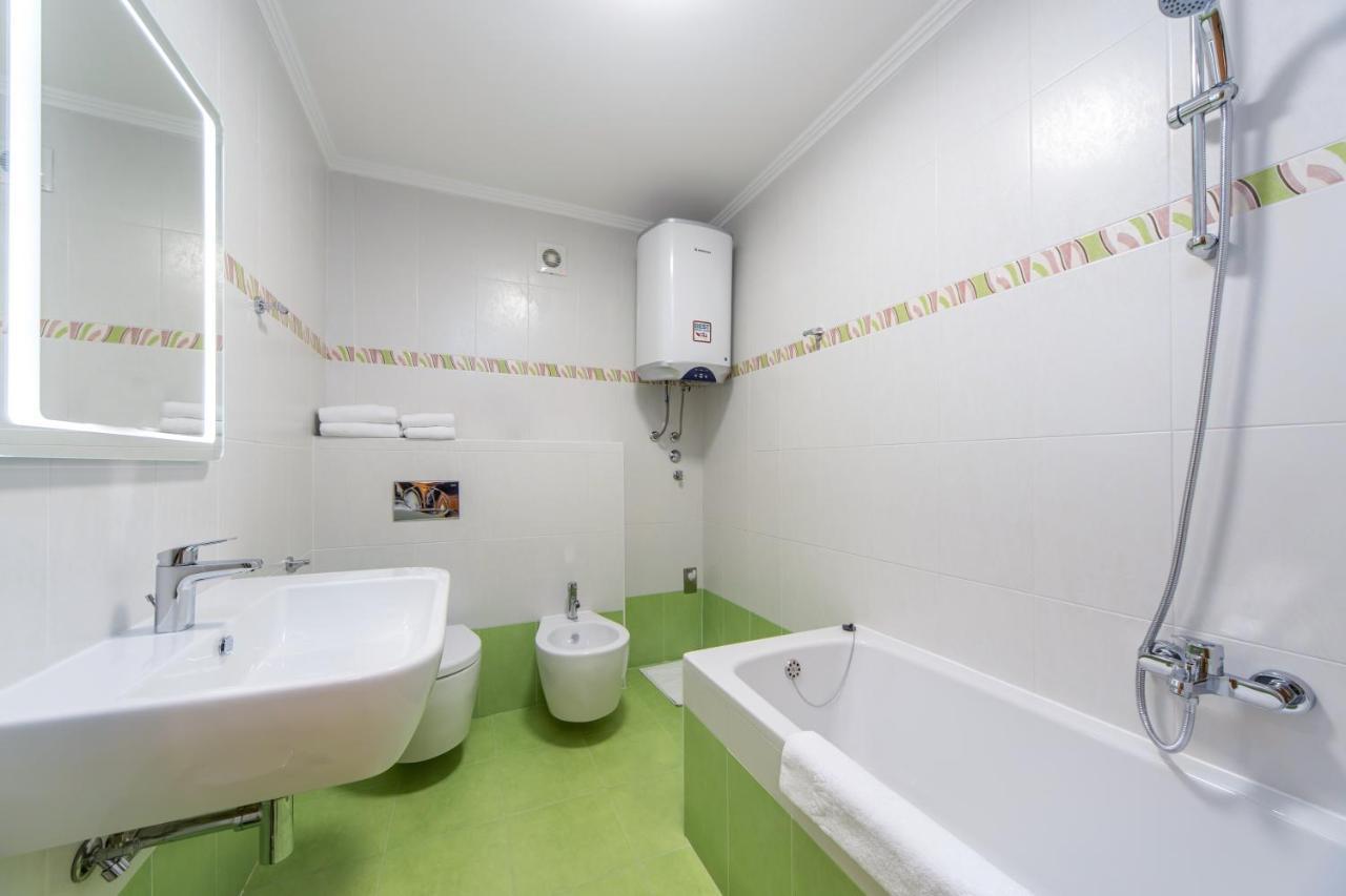 אומאג Garden Palace Resort מראה חיצוני תמונה