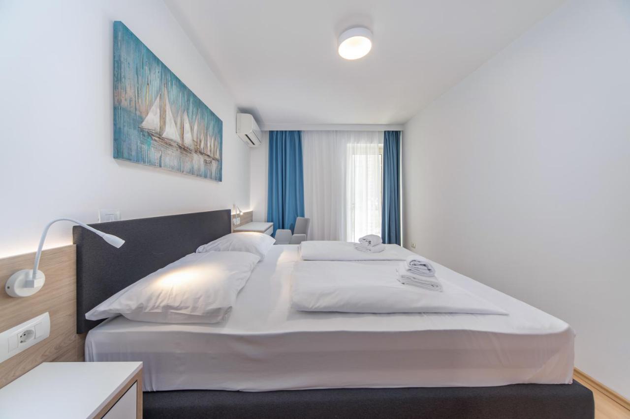 אומאג Garden Palace Resort מראה חיצוני תמונה